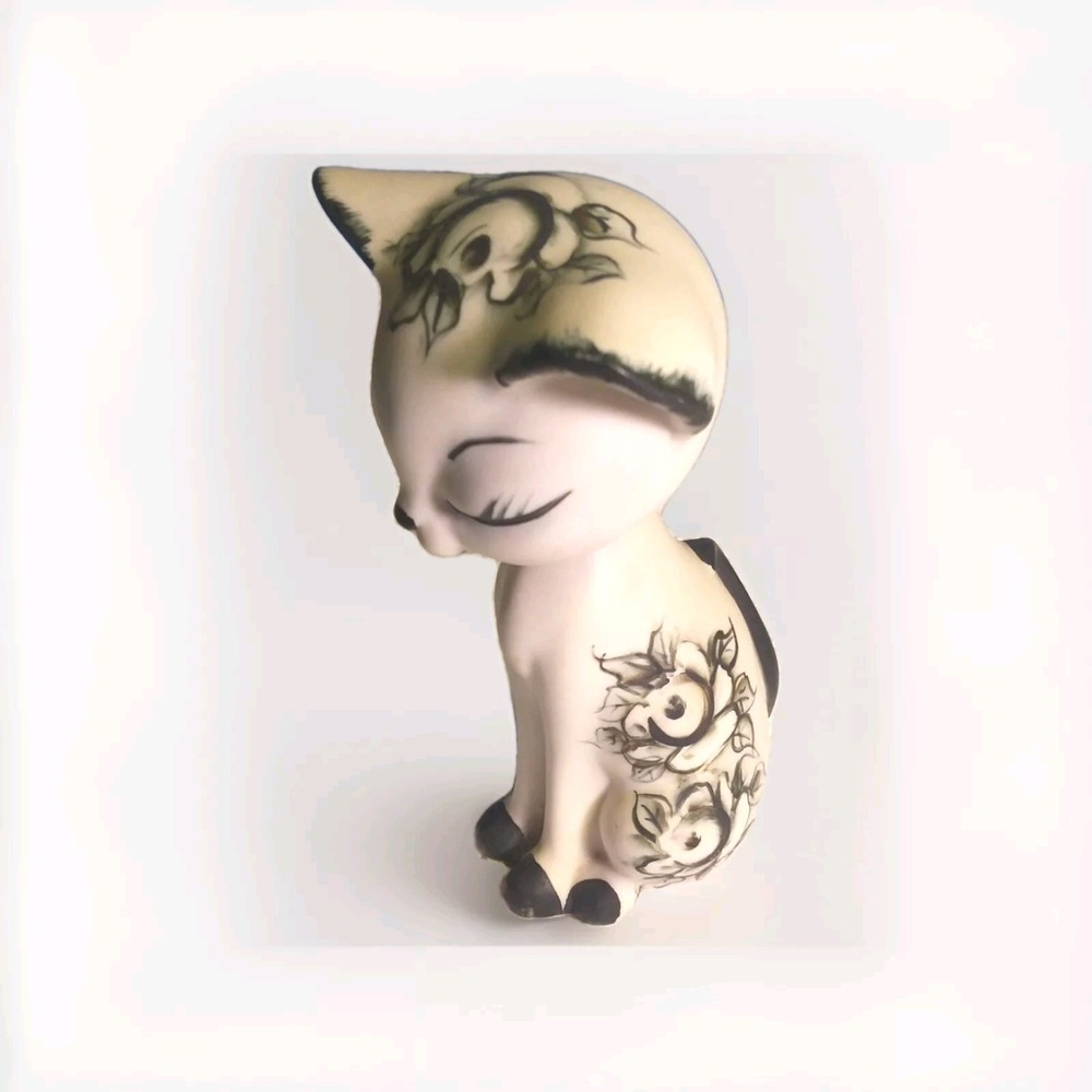 Ceramic Sitting Pretty Shy Cat Figurine Black Roses Six inches Dee Wilson